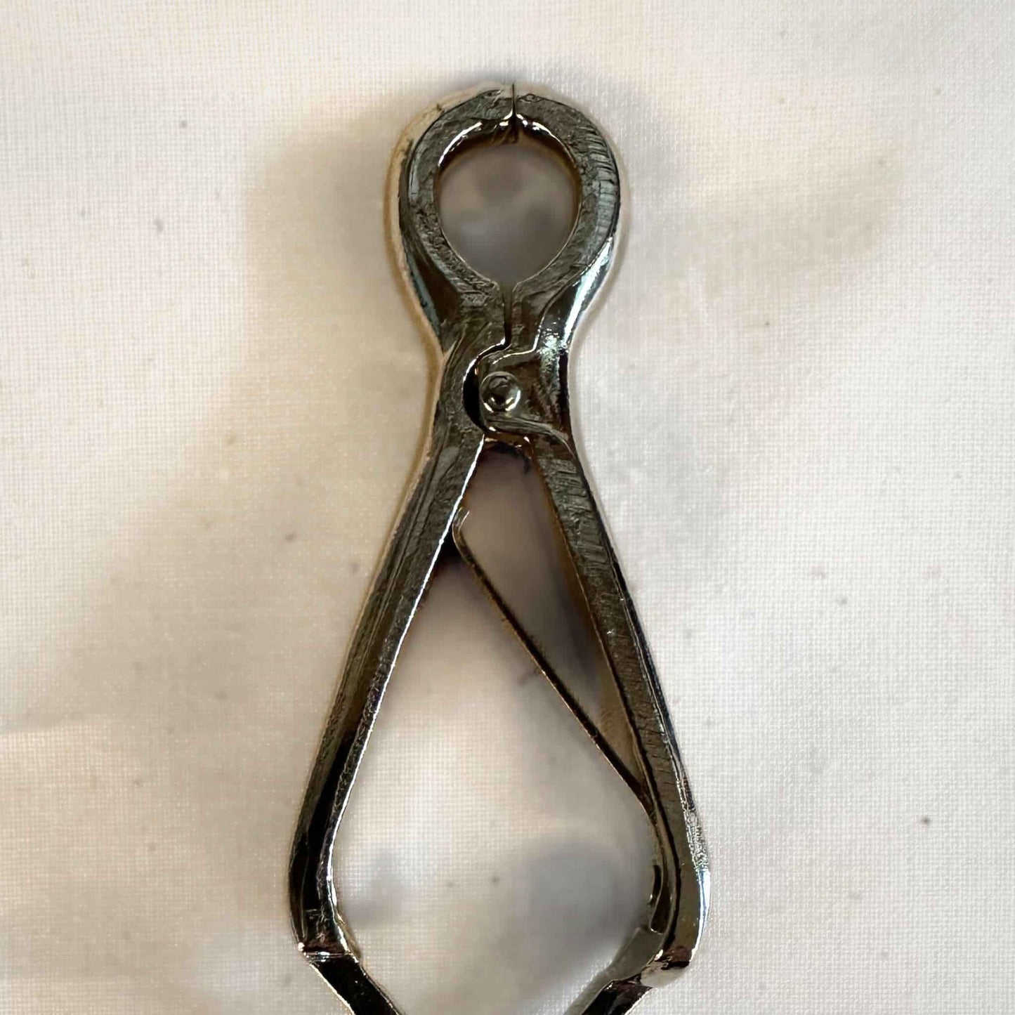 French Snaps Sizes 1,2,3, or 4 with Leather Thong